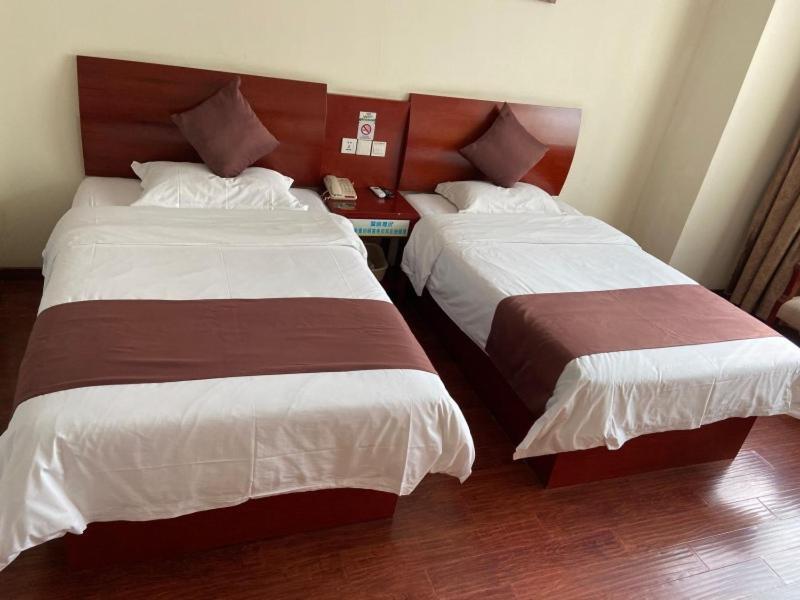 Greentree Inn Shanghai Songjiang University City New Songjiang Road Express Hotel Екстериор снимка