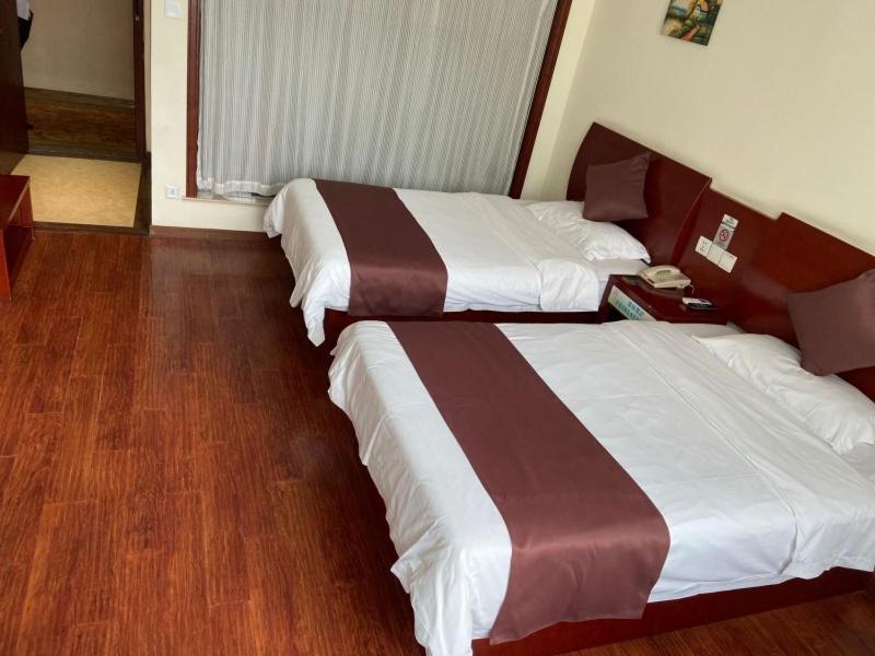 Greentree Inn Shanghai Songjiang University City New Songjiang Road Express Hotel Екстериор снимка