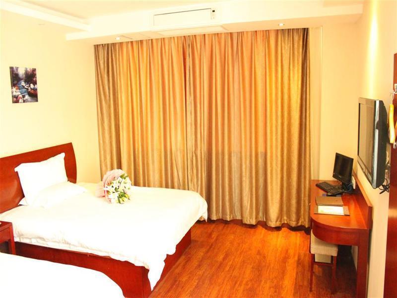Greentree Inn Shanghai Songjiang University City New Songjiang Road Express Hotel Екстериор снимка
