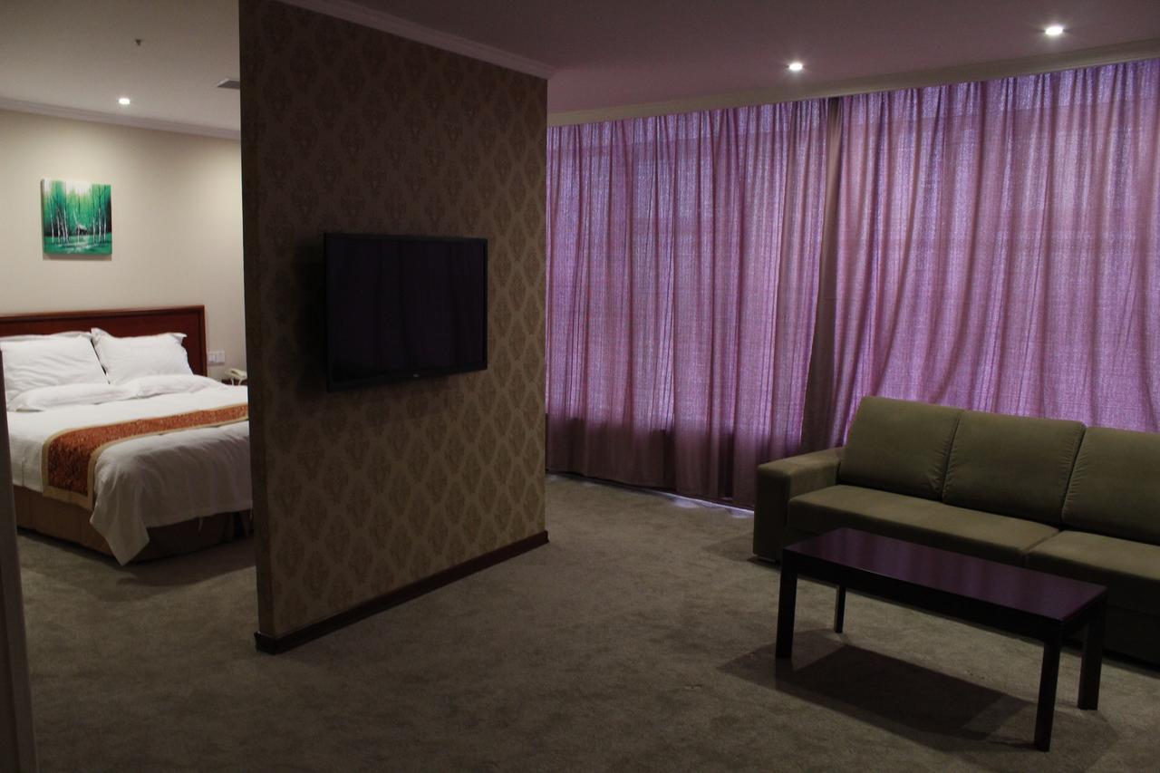 Greentree Inn Shanghai Songjiang University City New Songjiang Road Express Hotel Екстериор снимка