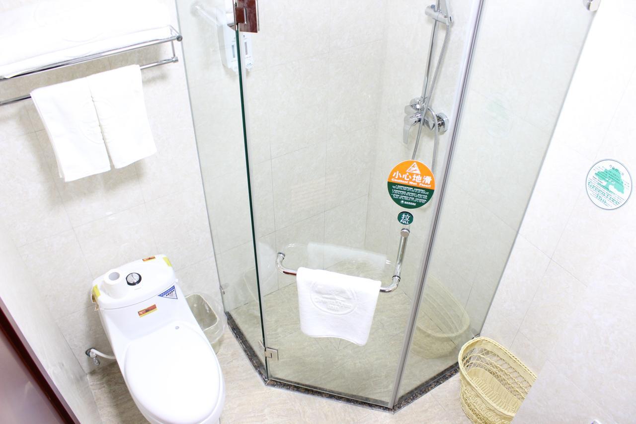 Greentree Inn Shanghai Songjiang University City New Songjiang Road Express Hotel Екстериор снимка